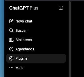Menu lateral do ChatGPT com a opção Plugins selecionada